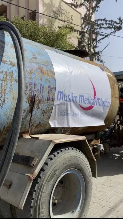 Muslim Medical Mission clean drinking water distribution tanker in Gaza
